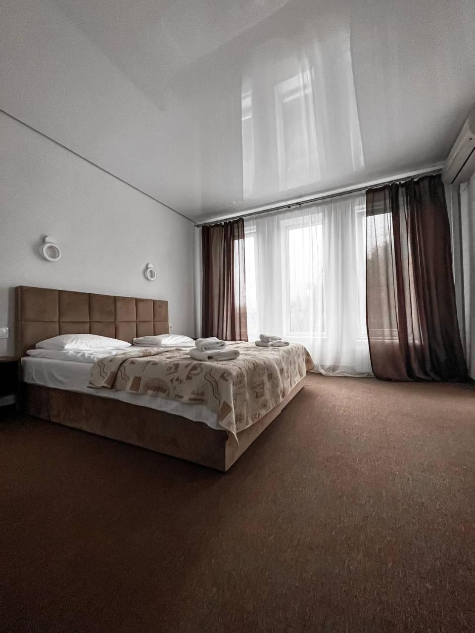 Hotel Continent Поляна Экстерьер фото