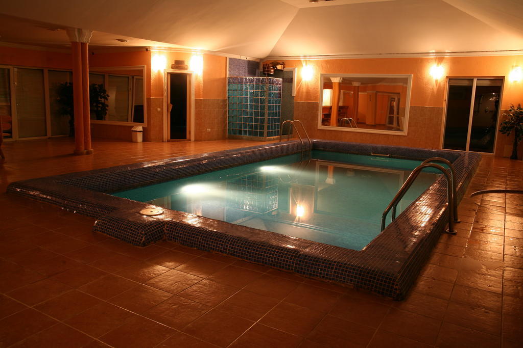 Hotel Continent Поляна Экстерьер фото